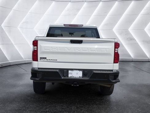 Used 2023 Chevrolet Silverado 1500 W/T w/ Trailering Package RWD image 4