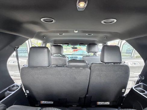 Used 2012 Ford Explorer XLT image 18