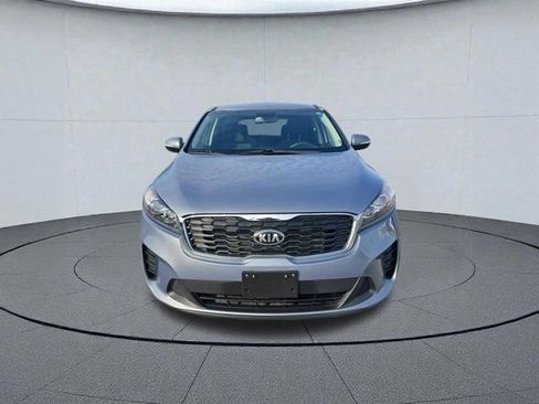 Used 2020 Kia Sorento LX image 8