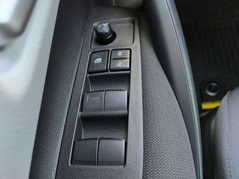 Used 2026 Toyota Corolla SE FWD image 21