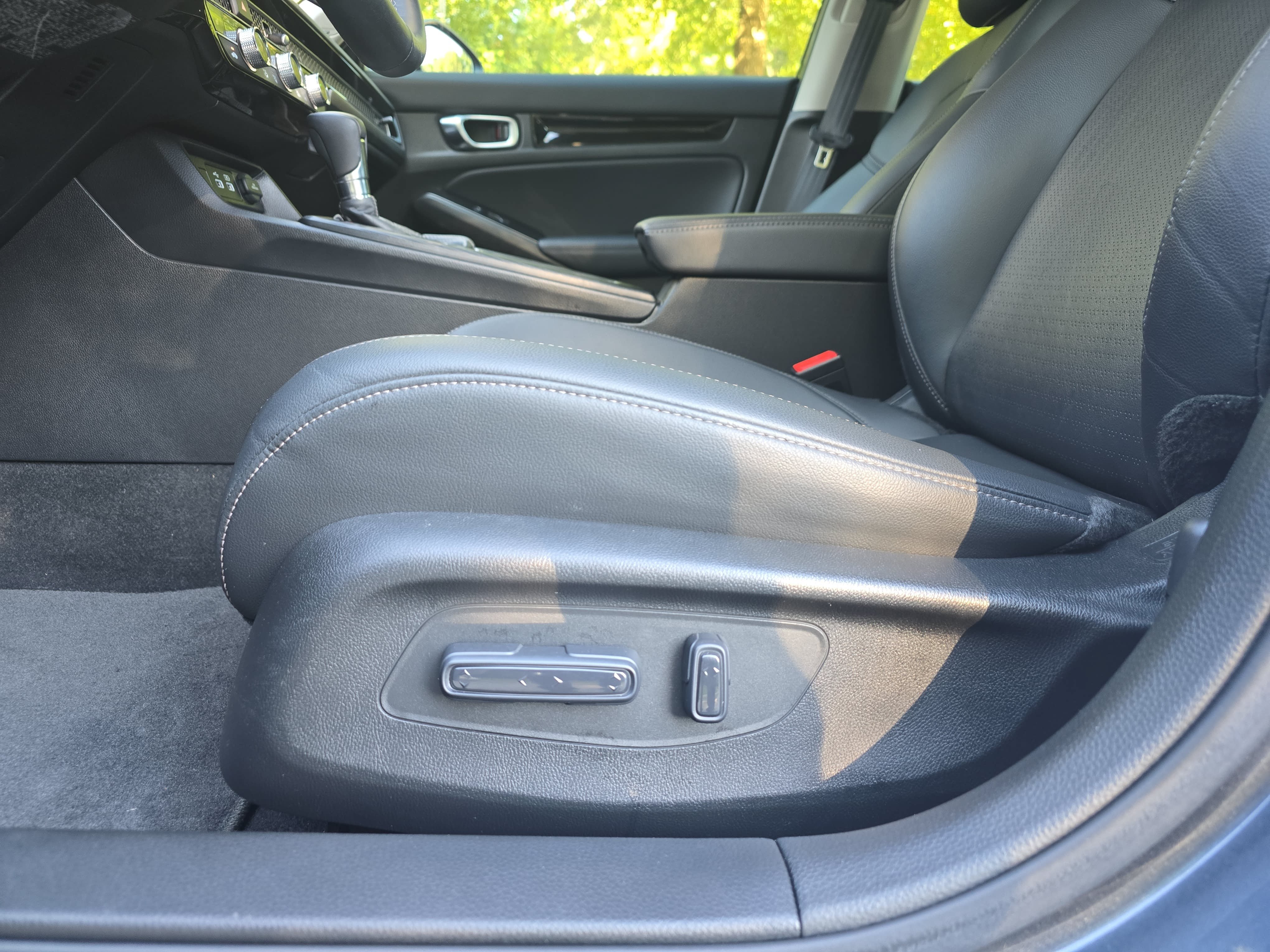 Used 2024 Honda Civic Touring image 28