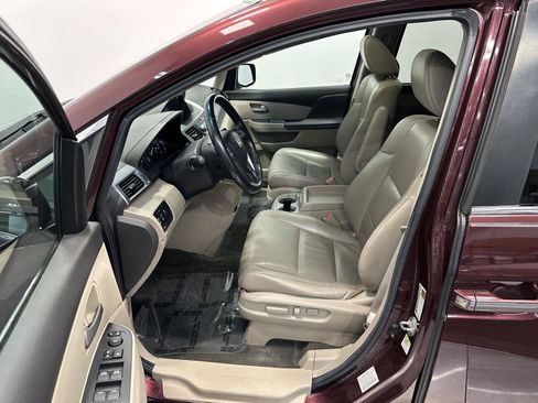 Used 2011 Honda Odyssey EX-L image 11