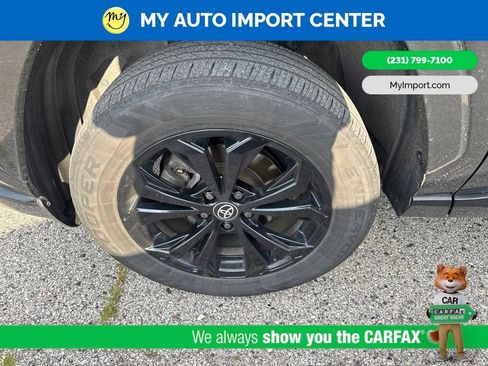 Used 2022 Toyota RAV4 SE w/ Convenience Package AWD/4WD image 6