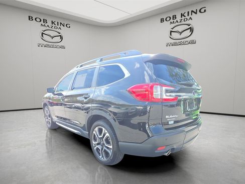 Used 2023 Subaru Ascent Limited image 21