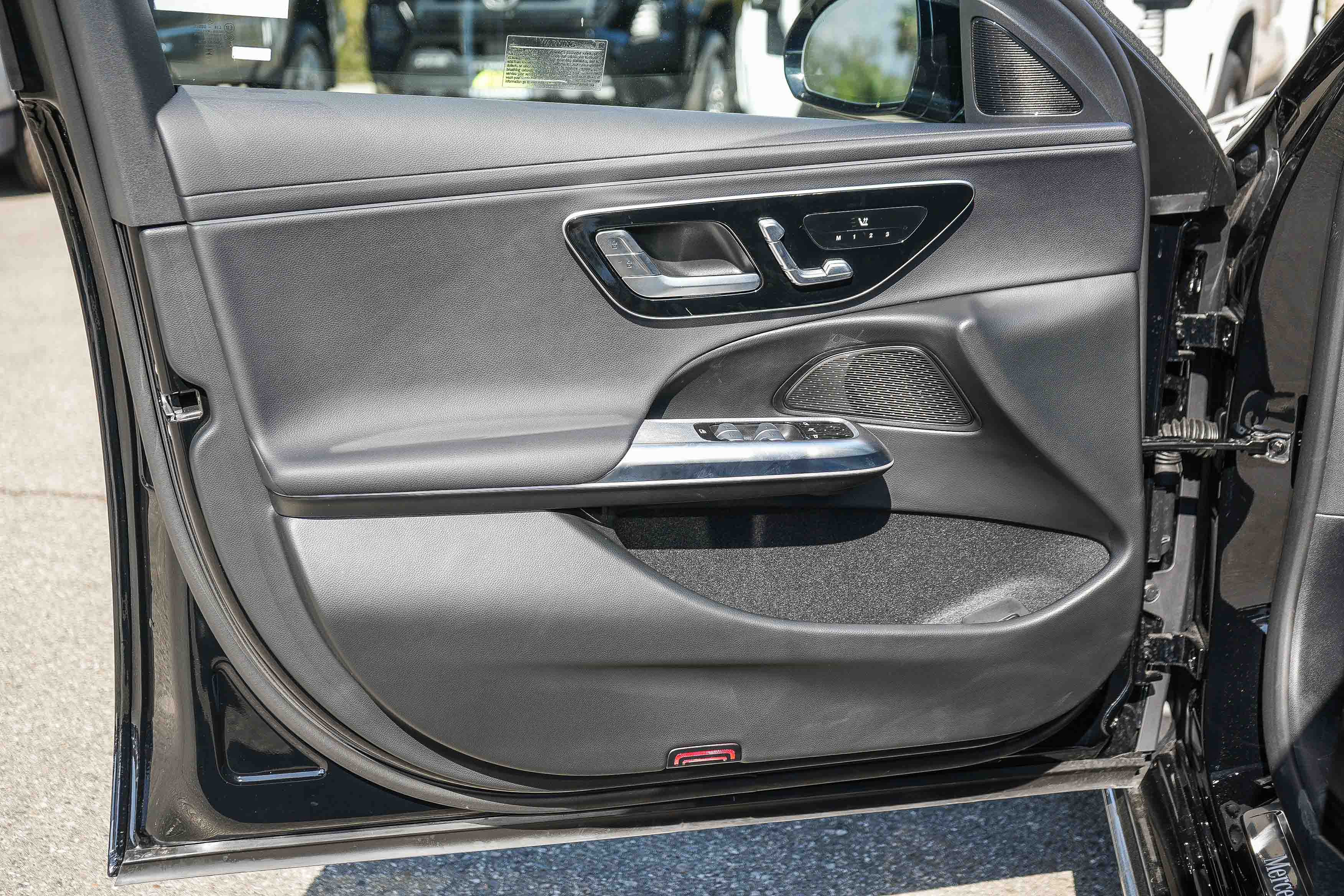 Used 2025 Mercedes-Benz E 350 Sedan w/ Winter Package image 20