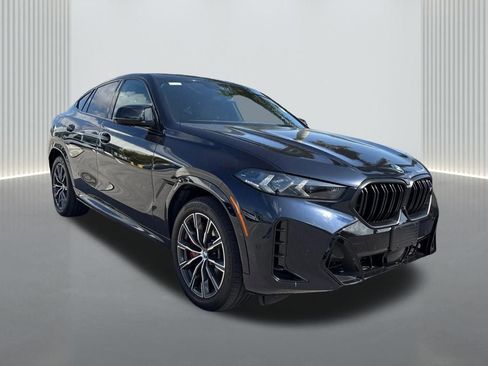 Used 2025 BMW X6 M60i image 3