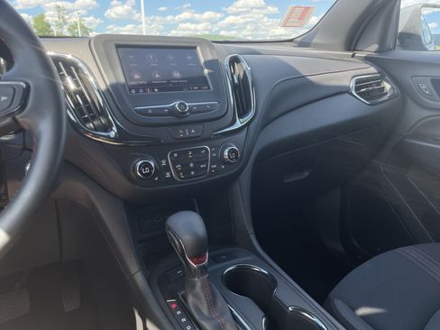 Used 2024 Chevrolet Equinox RS AWD/4WD image 22