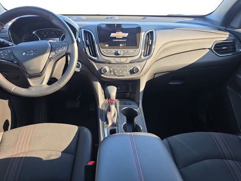 Used 2024 Chevrolet Equinox RS FWD image 12