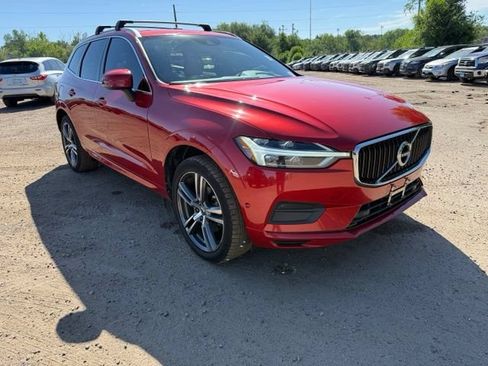 Used 2018 Volvo XC60 T5 Momentum w/ Convenience Package AWD/4WD image 8