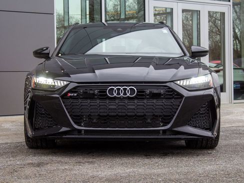 Used 2026 Audi RS 6 performance AWD/4WD image 2