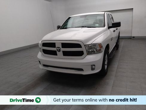 Used 2018 RAM 1500 Express RWD image 1