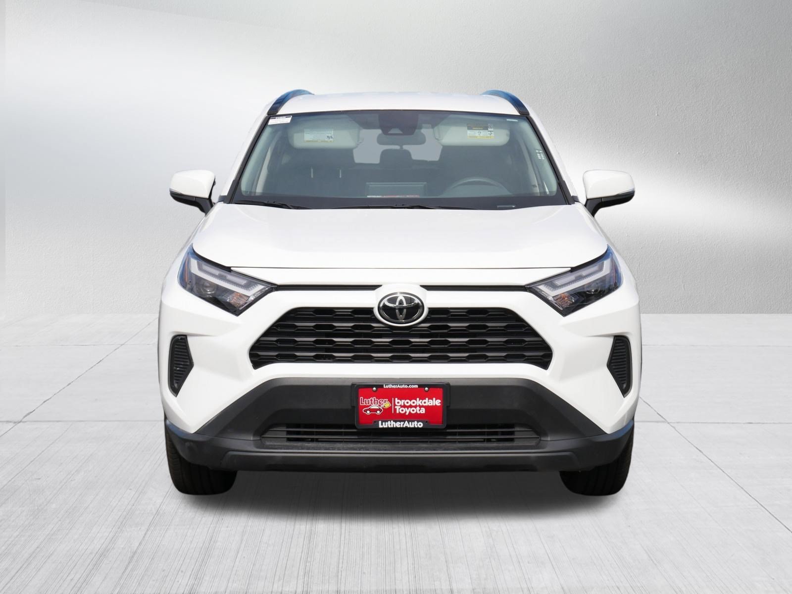 Certified 2025 Toyota RAV4 XLE AWD/4WD image 2