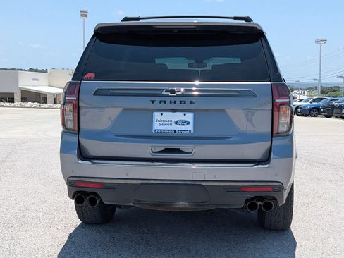 Used 2022 Chevrolet Tahoe Z71 w/ Z71 Off-Road Package AWD/4WD image 5