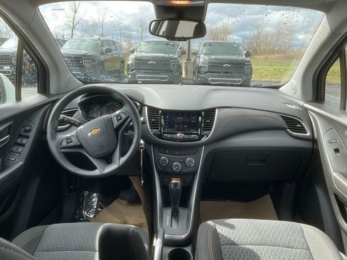 Used 2020 Chevrolet Trax LS w/ Tint and Cruise Package image 21