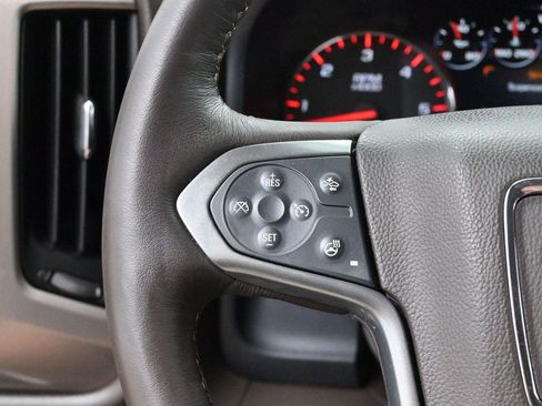 Used 2015 GMC Sierra 1500 Denali w/ Driver Alert Package AWD/4WD image 17