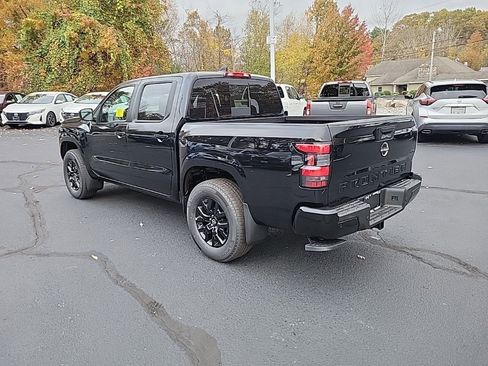 Used 2026 Nissan Frontier SV w/ Tow Package image 3
