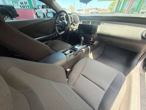 Used 2010 Chevrolet Camaro LT RWD image 13