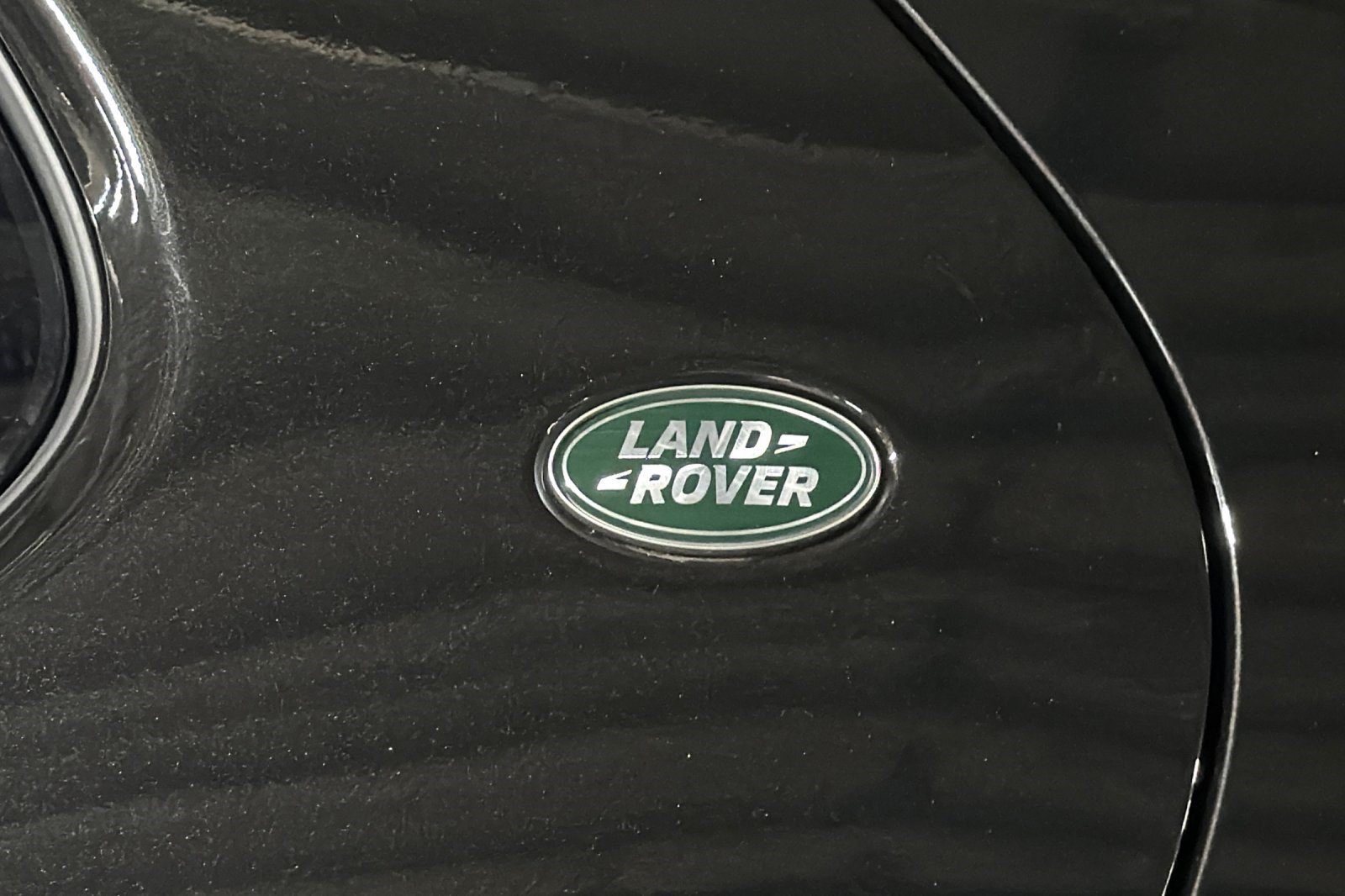 New 2026 Land Rover Discovery S AWD/4WD image 23
