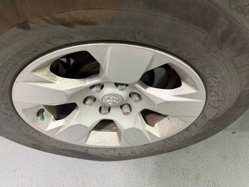 Used 2019 RAM 1500 Big Horn image 8