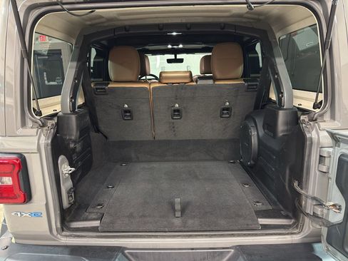 Used 2021 Jeep Wrangler Unlimited Sahara w/ Dual Top Group image 31