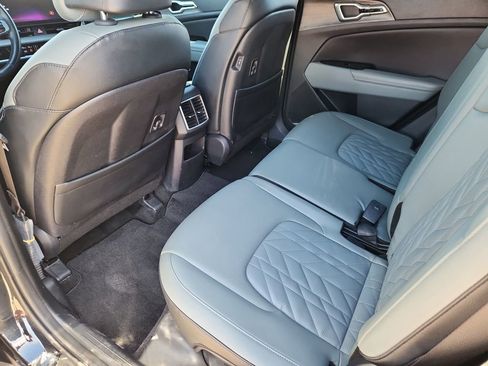 Used 2023 Kia Sportage X-Line w/ X-Line Premium Package image 8