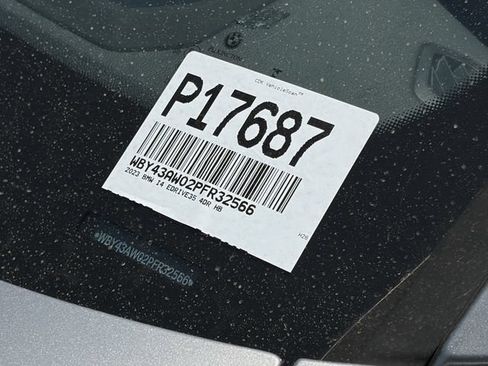 Used 2023 BMW i4 eDrive35 RWD image 33