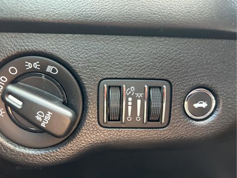 Used 2019 Dodge Charger Scat Pack w/ Plus Group RWD image 25