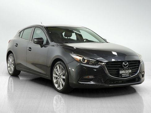 Used 2017 MAZDA MAZDA3 Touring FWD image 7