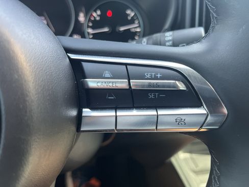 Used 2025 MAZDA CX-50 AWD 2.5 Hybrid w/ Premium Pkg image 19