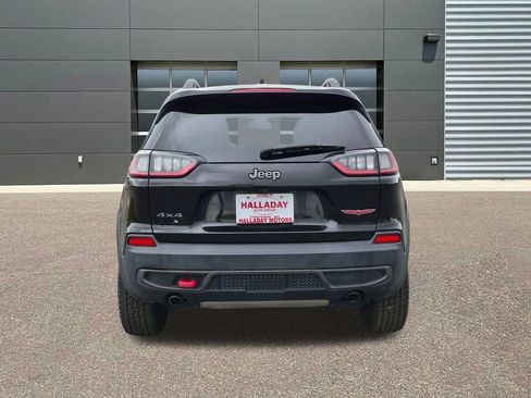 Used 2020 Jeep Cherokee Trailhawk w/ Cold Weather Group AWD/4WD image 7