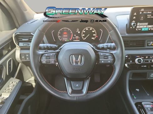 Used 2024 Honda Pilot TrailSport image 30