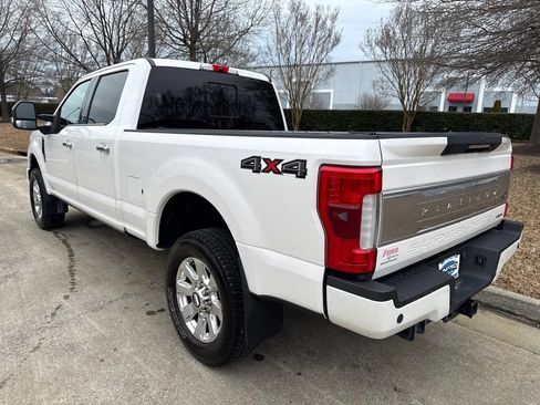 Used 2017 Ford F250 Platinum w/ Platinum Ultimate Package image 6