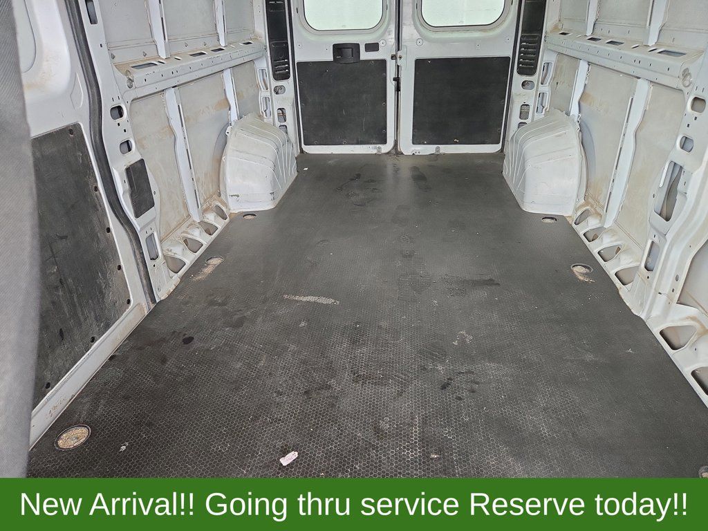 Used 2023 RAM ProMaster 2500 FWD image 4