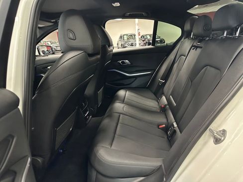 Used 2021 BMW 330i Sedan w/ Convenience Package image 26