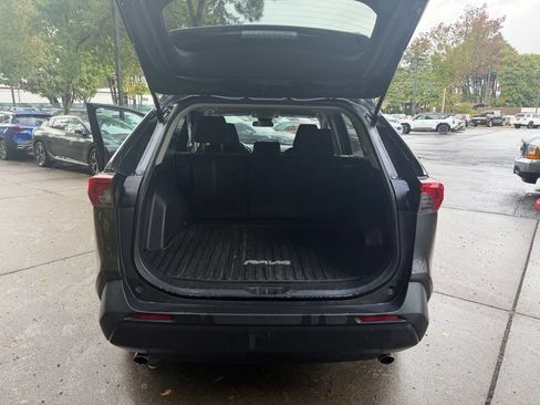 Used 2020 Toyota RAV4 LE w/ All Weather Liner Package AWD/4WD image 15