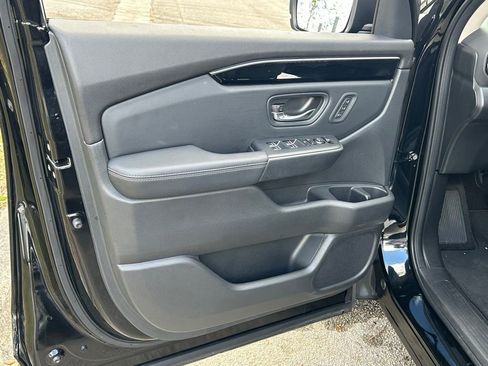 Used 2023 Honda Pilot EX-L image 26