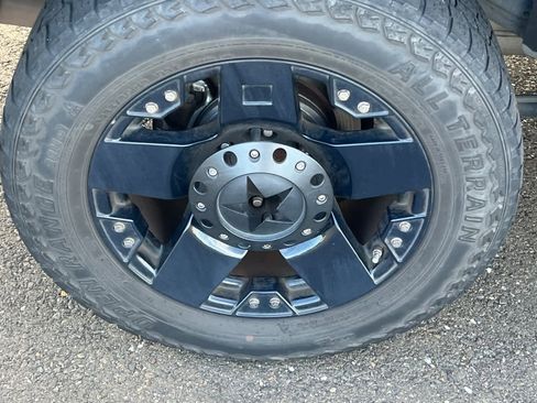 Used 2015 Toyota 4Runner Trail AWD/4WD image 17