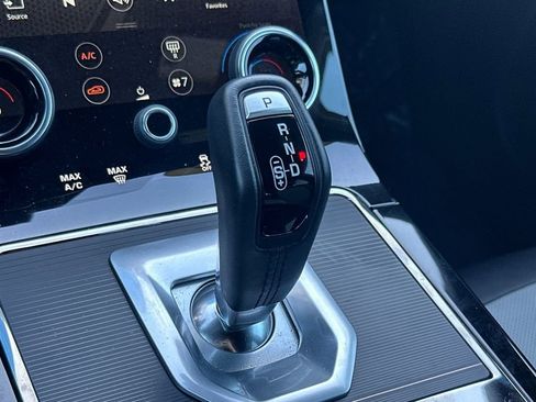 Used 2020 Land Rover Range Rover Evoque First Edition image 20