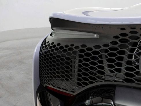 Used 2023 McLaren Artura RWD image 35