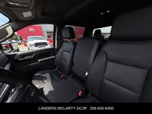 Used 2025 GMC Sierra 1500 SLT AWD/4WD image 27