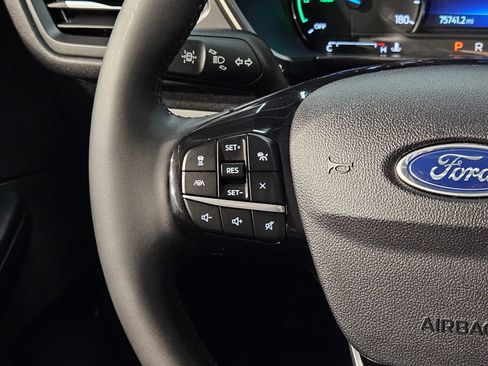 Used 2022 Ford Escape SEL image 27