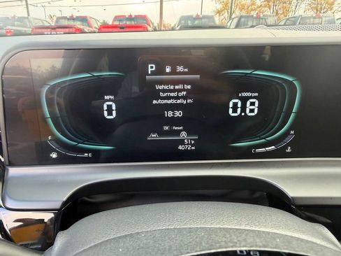 Used 2025 Kia Seltos S image 26