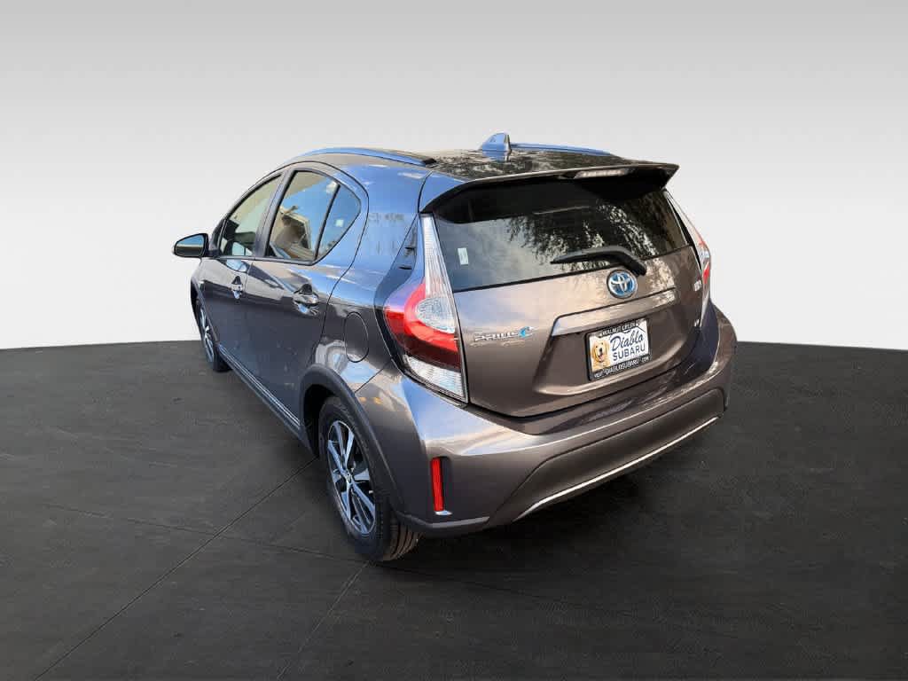 Used 2019 Toyota Prius C w/ Carpet Mat Package FWD image 4