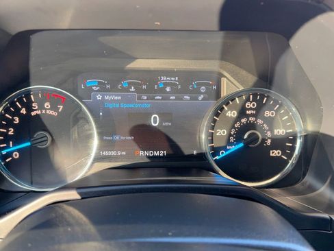 Used 2015 Ford F150 Lariat w/ Equipment Group 502A Luxury image 13