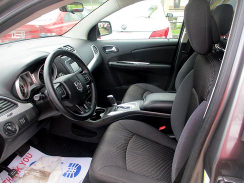 Used 2012 Dodge Journey SXT image 10