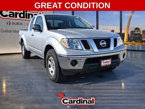 Used 2008 Nissan Frontier SE w/ Tow Hitch Pkg image 1