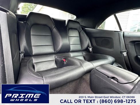 Used 2016 Ford Mustang Premium RWD image 18