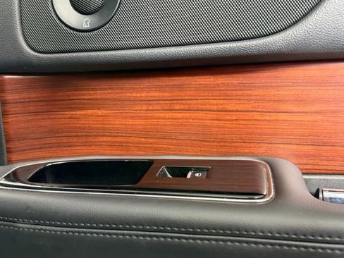 Used 2023 Lincoln Navigator Reserve image 33