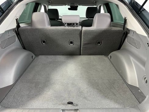 Used 2024 Hyundai Ioniq 5 SE image 33