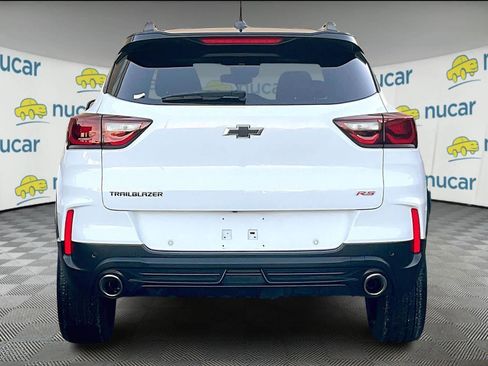 Used 2024 Chevrolet TrailBlazer RS w/ Driver Confidence Package image 5